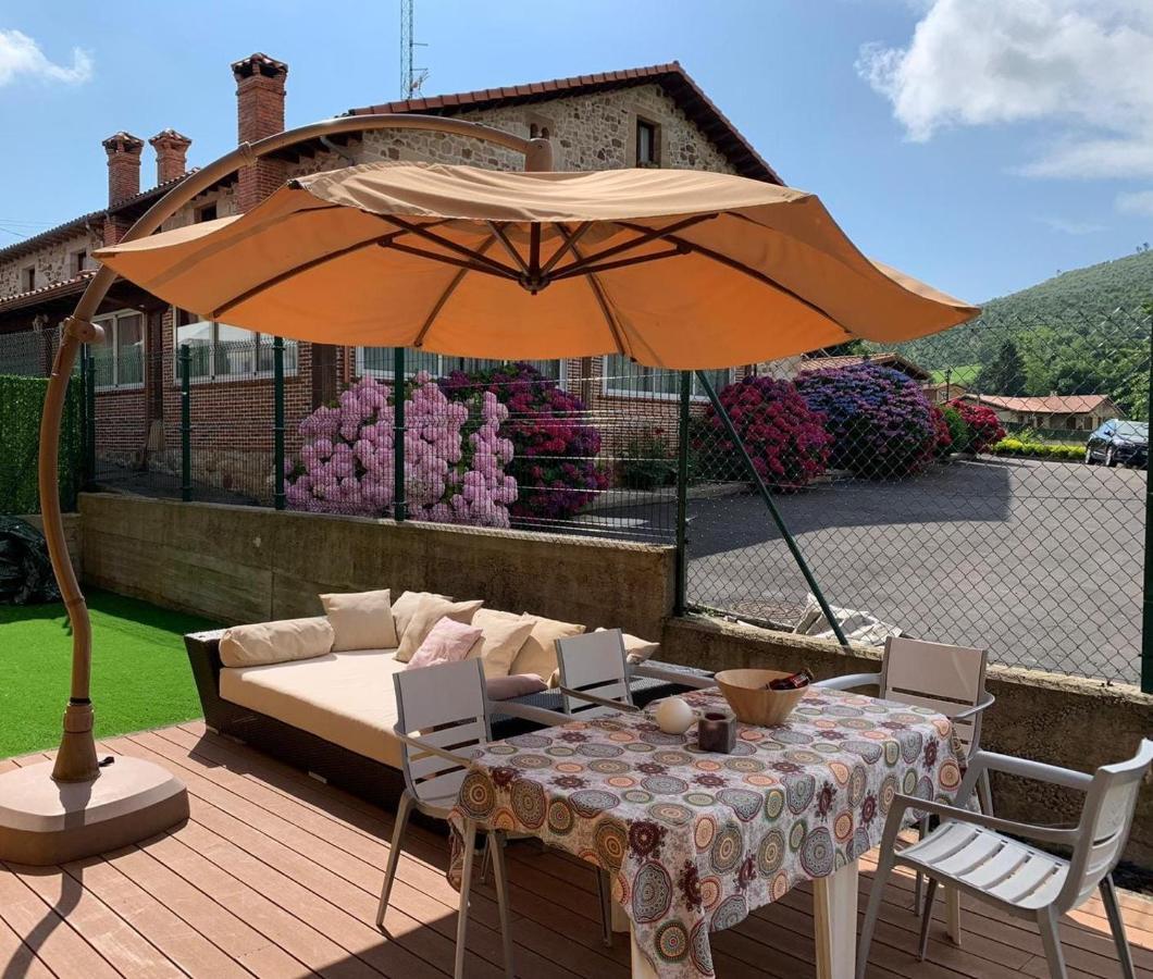 Chalet Individual En Vargas, Cantabria Exterior foto